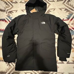 The North Face Men's Explore Farther Parka (new with tags)